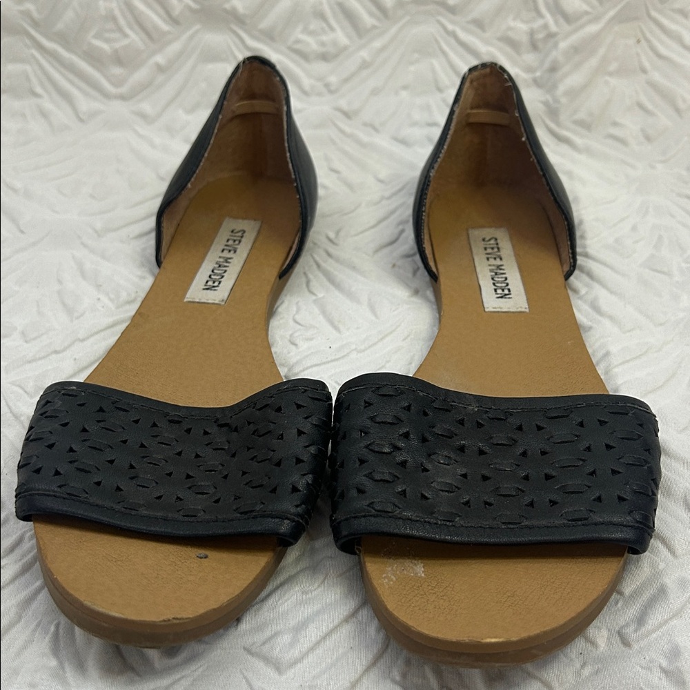 Steve Madden Black D’Orsay Flat Sandals Cutout Strap Casual Womens
